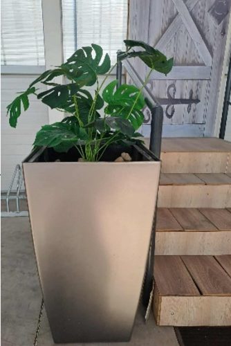 Magas cserép festett taupe